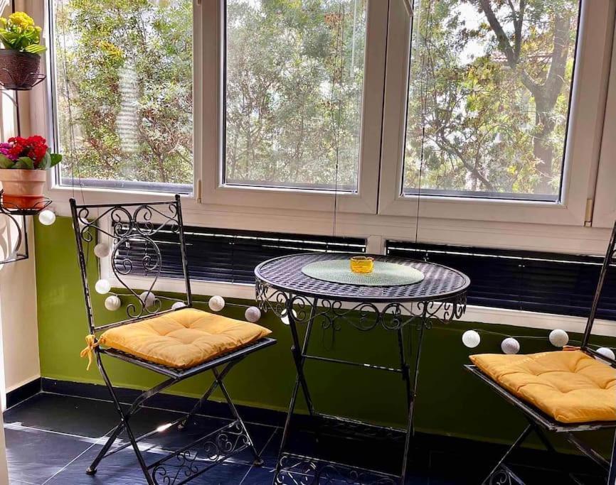 Cozy 2Br Oasis In Central Burgas Bagian luar foto