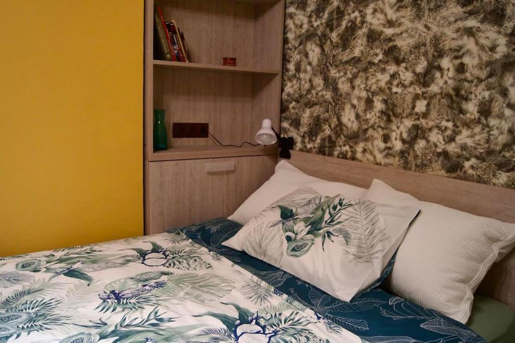 Cozy 2Br Oasis In Central Burgas Bagian luar foto