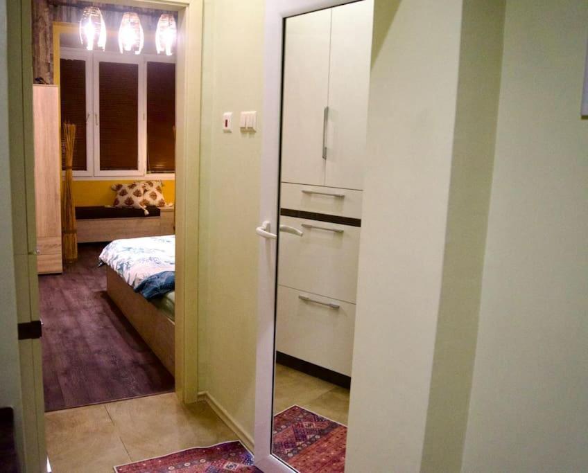 Cozy 2Br Oasis In Central Burgas Bagian luar foto
